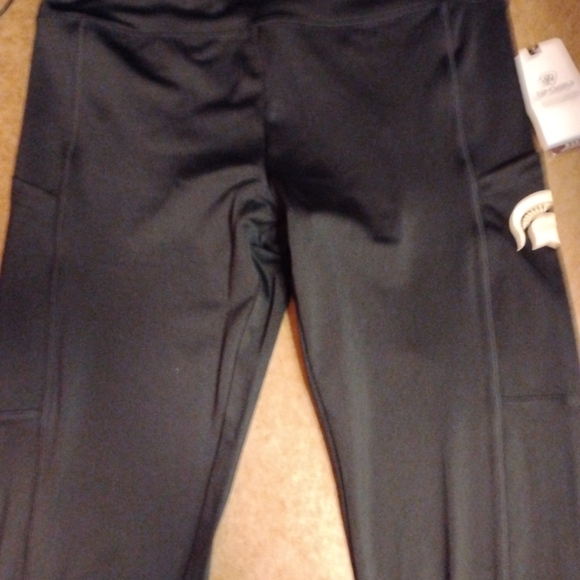 Top of the world leggings nwt - Picture 3 of 6